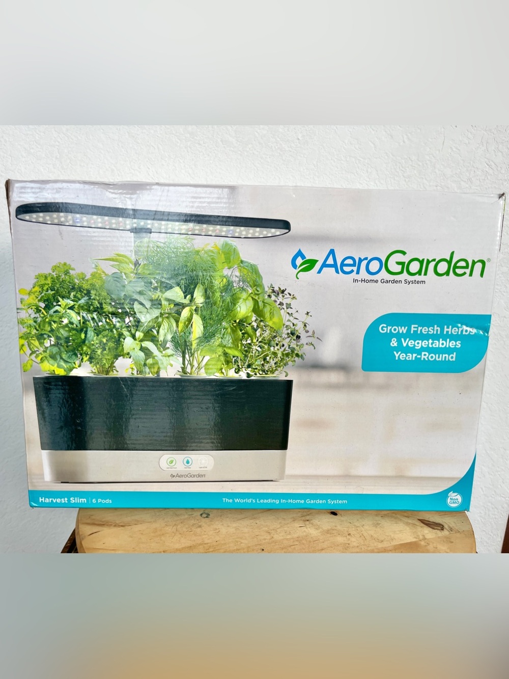 New AeroGarden Harvest Elite Slim 6 Pods Indoor Garden System Aquaponics - NIB